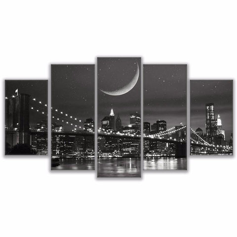Image of Brooklyn Bridge with Moon