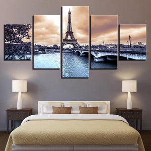 Eiffel Tower – Wall Ready Canvas